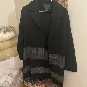 New without tags - Tahari women’s cost size xs